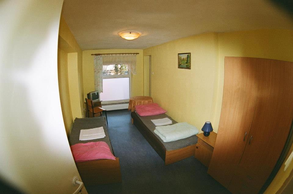 Hostel "Na Bocianowie" บิดกอชซ์ ภายนอก รูปภาพ