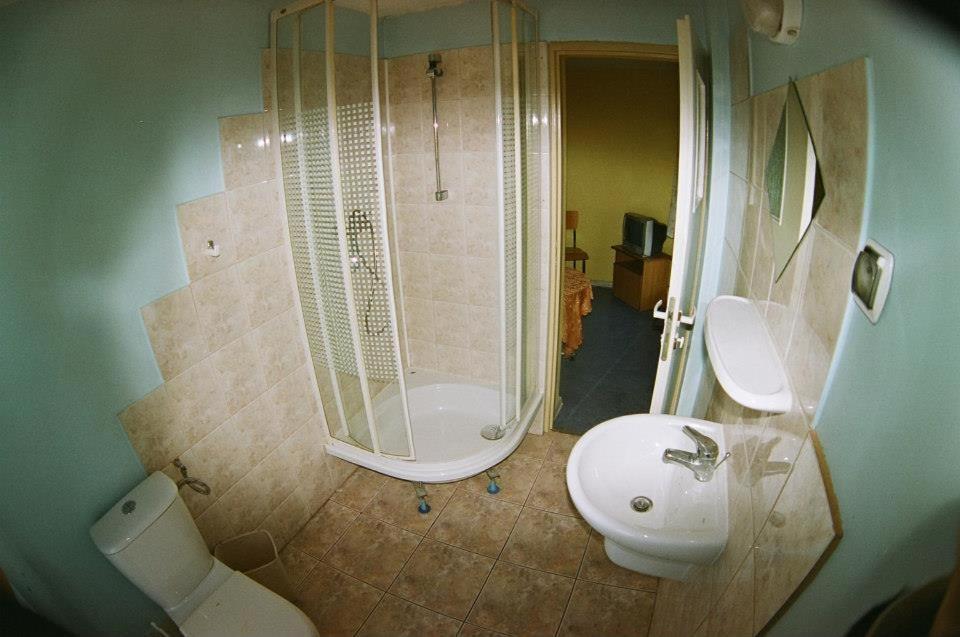Hostel "Na Bocianowie" บิดกอชซ์ ภายนอก รูปภาพ