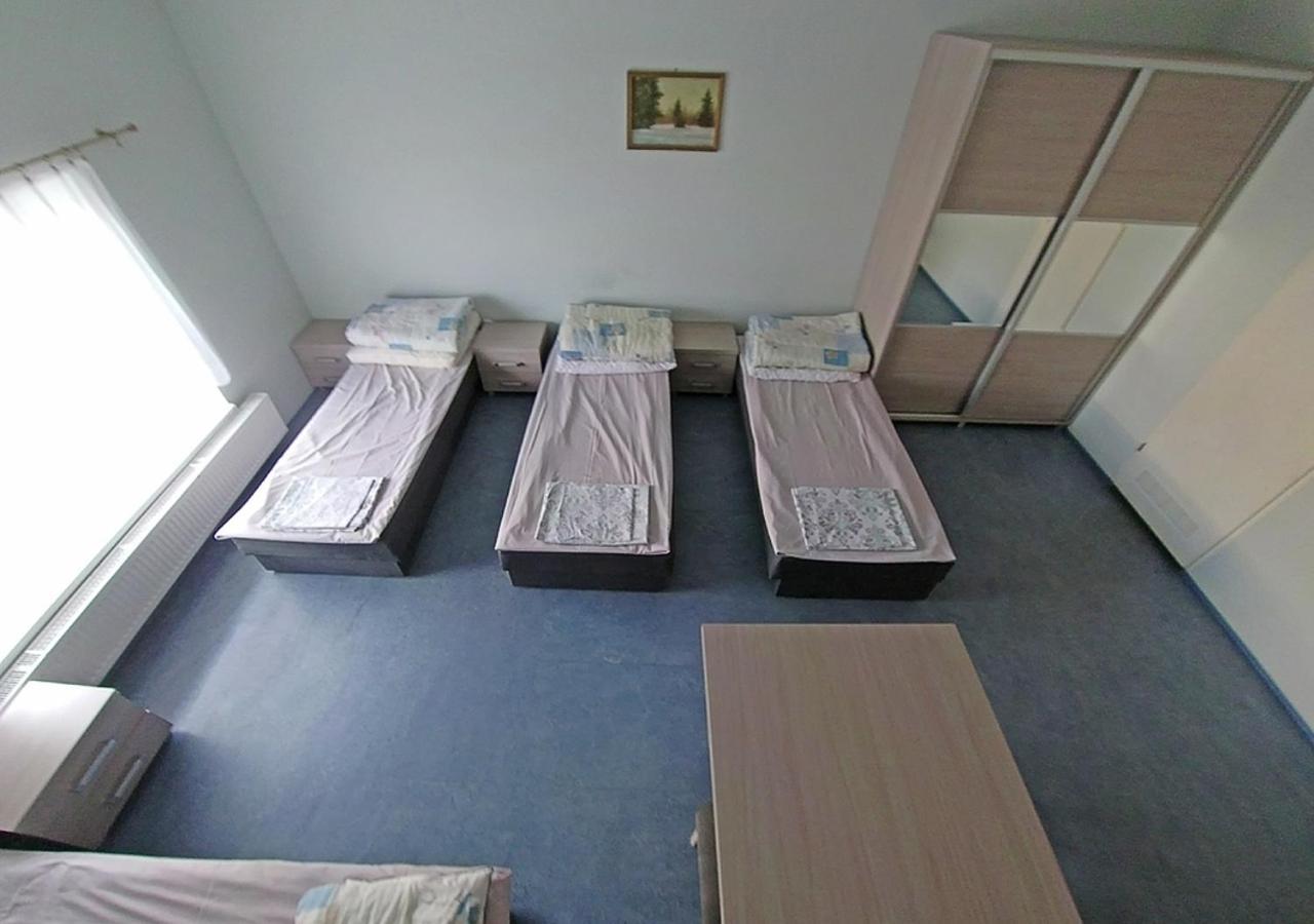 Hostel "Na Bocianowie" บิดกอชซ์ ภายนอก รูปภาพ